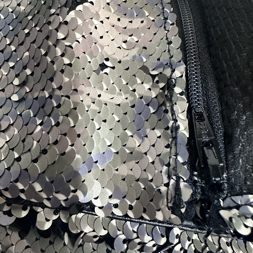Free People Skinny Sequin Mini Skirt Camo Silver Black Lined Back Zip Size 2 NWT - Picture 5 of 13